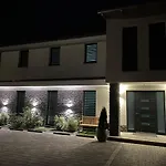 Villa7 Balaton 게스트하우스 Alsóörs