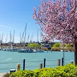 Villa7 Balaton 게스트하우스 Alsóörs