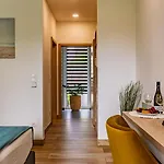 게스트하우스 Villa7 Balaton Alsóörs