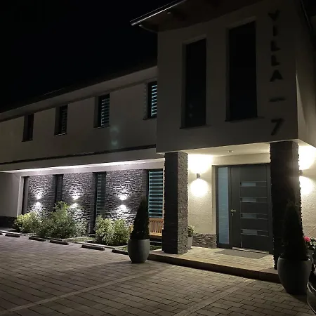 بيت ضيافة Villa7 Balaton 4*