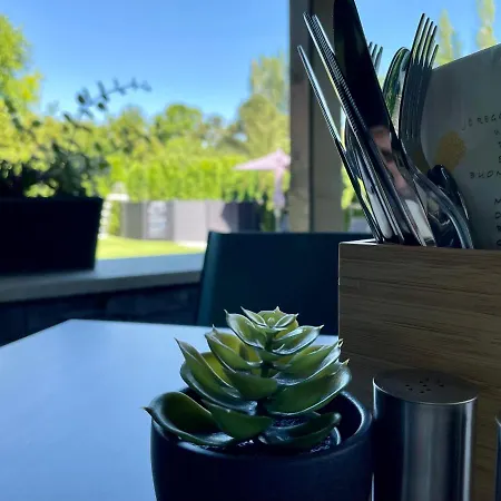 Villa7 Balaton بيت ضيافة Alsóörs