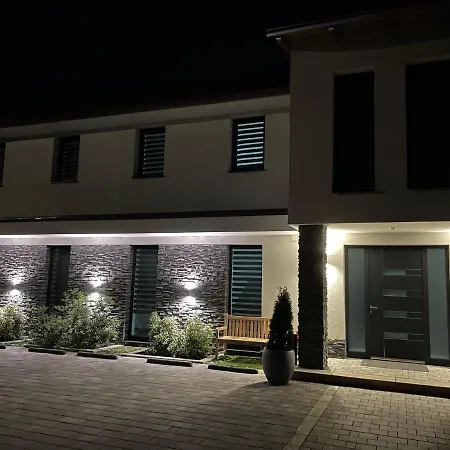 Villa7 Balaton Pensjonat Alsóörs