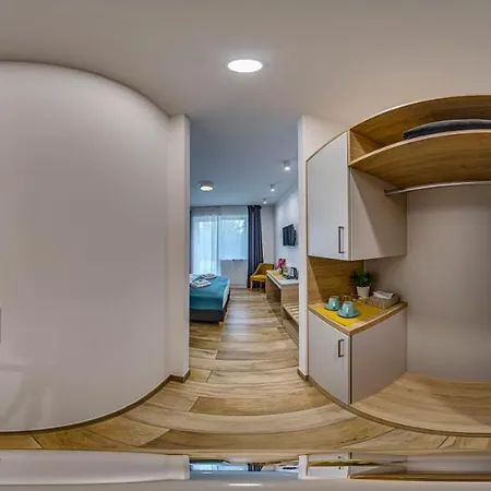 بيت ضيافة Villa7 Balaton 4*