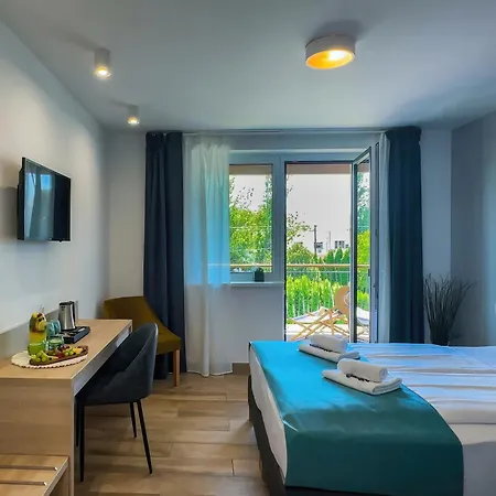 Villa7 Balaton بيت ضيافة Alsóörs