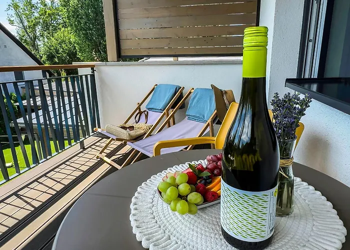 Villa7 Balaton 4* Alsóörs