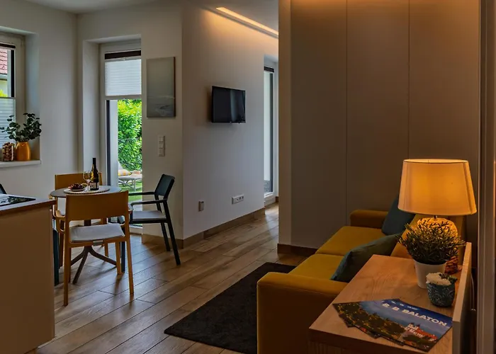 Villa7 Balaton 招待所